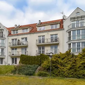 4 Pory Roku- 200m Plaza, Prywatny Parking , Sopot Polska